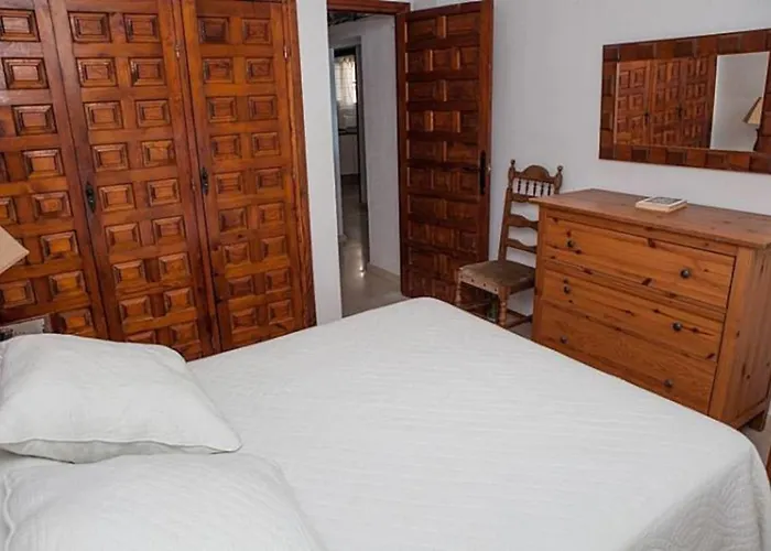 En Nerja. Primera Linea De Playa Apartment *